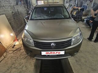 2011 Renault Sandero I, серый, 500000 рублей, вид 2