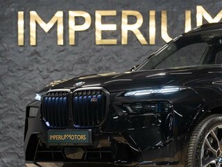 2026 BMW X7 M60i I (G07) Рестайлинг, чёрный, 22290000 рублей, вид 4