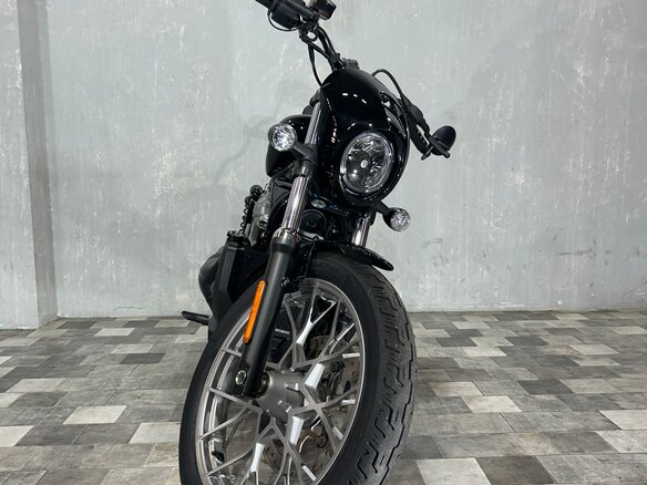 2023 Harley-Davidson Nightster, чёрный, 990000 рублей - вид 8