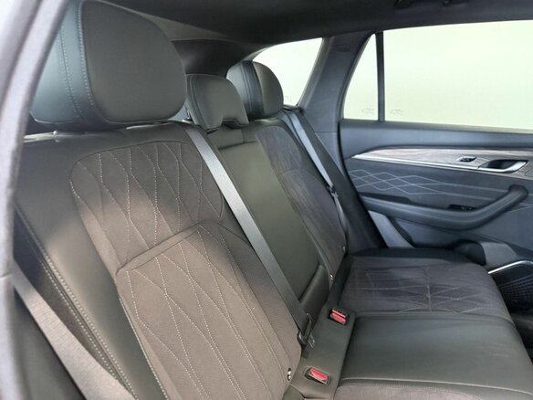 2026 Geely Monjaro I Рестайлинг, зелёный, 4954990 рублей - вид 12