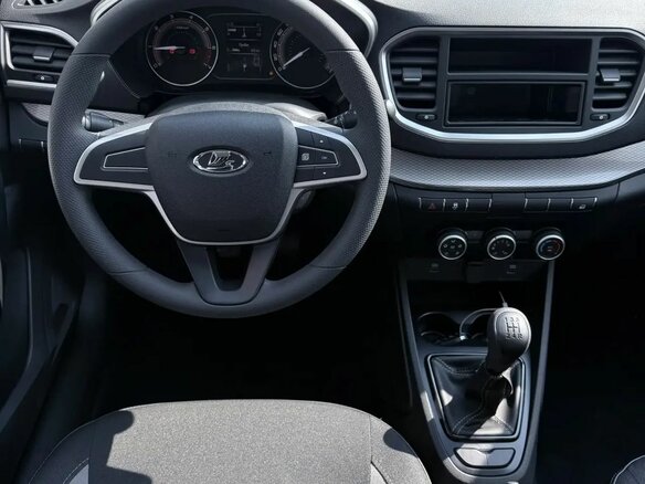 2026 Lada (ВАЗ) Vesta CNG I Рестайлинг (NG), белый, 1876000 рублей - вид 14