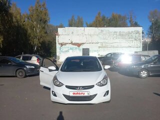 2012 Hyundai Avante V, белый, 650000 рублей, вид 2