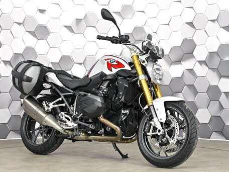 2016 BMW R 1200 R, белый, 969000 рублей, вид 1