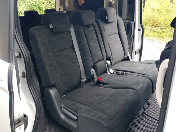 2013 Honda Stepwgn Spada IV Рестайлинг, белый, 1580000 рублей - вид 9