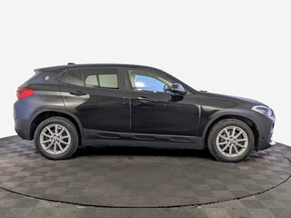 2019 BMW X2 sDrive18i I (F39), чёрный, 2300000 рублей, вид 4