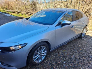 2019 Mazda 3 IV (BP), серебристый, 2500000 рублей, вид 4