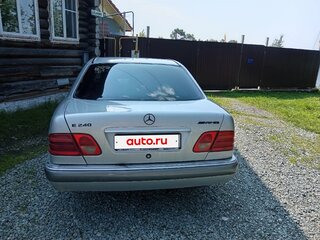 1999 Mercedes-Benz E-Класс 240 II (W210, S210), серебристый, 350000 рублей, вид 4