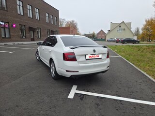 2015 Skoda Octavia III (A7), белый, 925000 рублей, вид 3