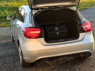 2015 Mercedes-Benz A-Класс 180 III (W176) Рестайлинг, серебристый, 1500000 рублей, вид 5