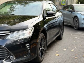 2014 Toyota Camry VII (XV50) Рестайлинг, чёрный, 1800000 рублей, вид 1