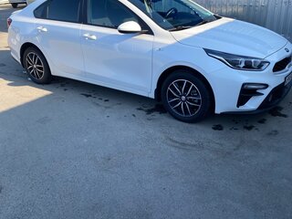 2020 Kia Cerato IV, белый, 1400000 рублей, вид 4