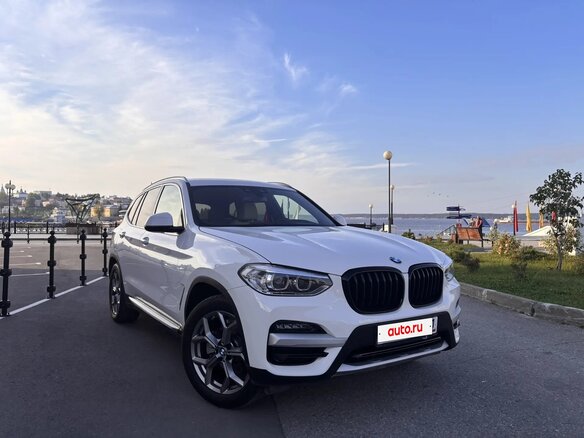 2020 BMW X3 30i sDrive III (G01), белый, 3100000 рублей