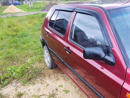 1992 Volkswagen Golf III, красный, 380000 рублей, вид 5