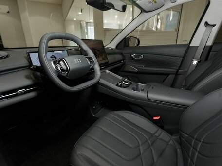 Geely EX5 Гибрид