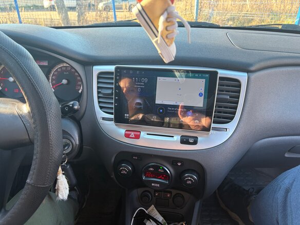 2010 Kia Rio II Рестайлинг, красный, 550000 рублей - вид 11