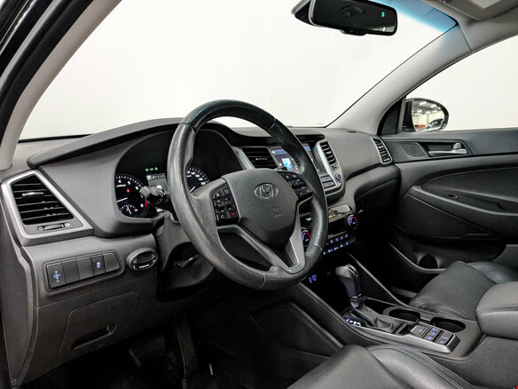 2016 Hyundai Tucson III, чёрный, 1775000 рублей - вид 14