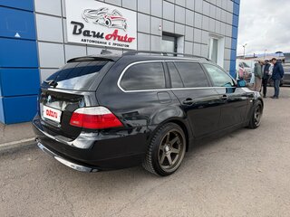 2007 BMW 5 серии 525d V (E60/E61), чёрный, 997000 рублей, вид 4