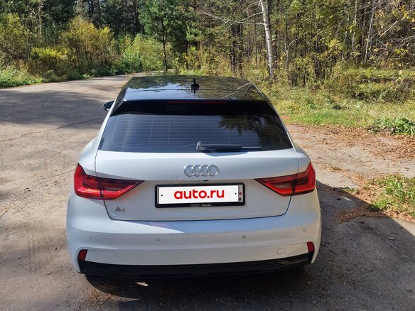 2019 Audi A1 35 TFSI II (GB), белый, 1500000 рублей - вид 1