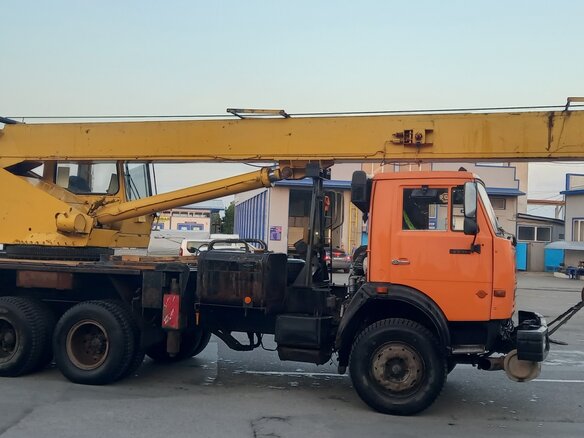2008 КамАЗ 63501, жёлтый, 2000000 рублей - вид 1