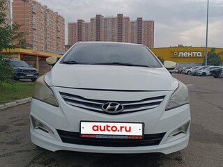2016 Hyundai Solaris I Рестайлинг, белый, 600000 рублей, вид 5