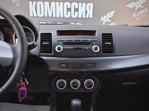 2008 Mitsubishi Lancer X, красный, 835000 рублей - вид 13