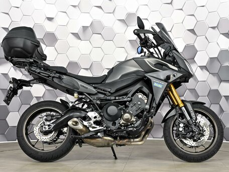 2015 Yamaha MT-09 Tracer (FJ-09), серый, 799000 рублей, вид 3