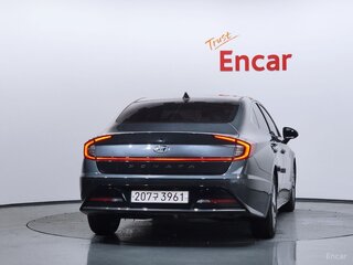 2023 Hyundai Sonata VIII (DN8), чёрный, 1850000 рублей, вид 4