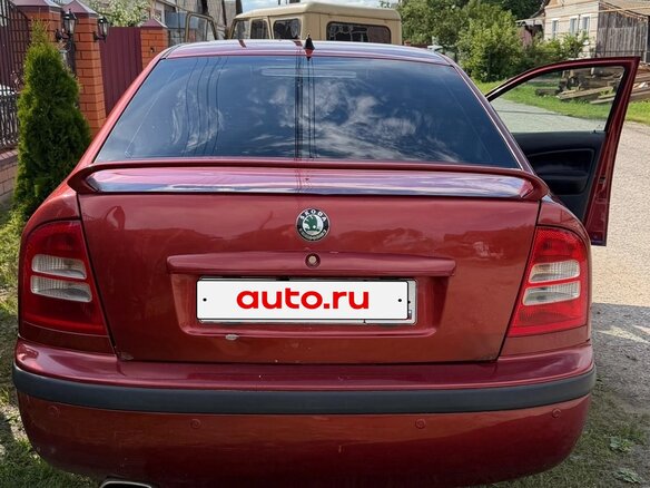 2000 Skoda Octavia I (A4) Рестайлинг, красный, 299000 рублей - вид 1