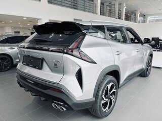 2026 Geely Cityray, серебристый, 3204990 рублей, вид 4