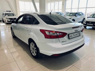 2013 Ford Focus III, белый, 799000 рублей, вид 5