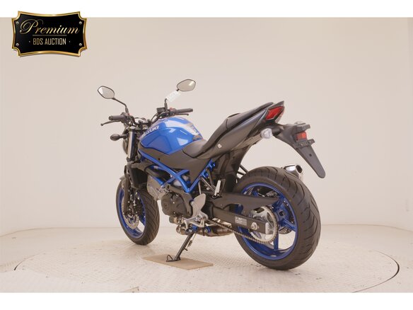 2025 Suzuki SV 650, синий, 850000 рублей - вид 2