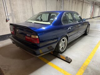 1992 BMW M5 II (E34), синий, 5067000 рублей, вид 4