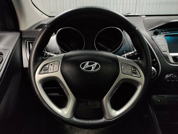 2011 Hyundai ix35 I, серебристый, 1248000 рублей - вид 6