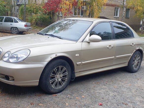 2005 Hyundai Sonata IV (EF) Рестайлинг, бежевый, 230000 рублей - вид 1