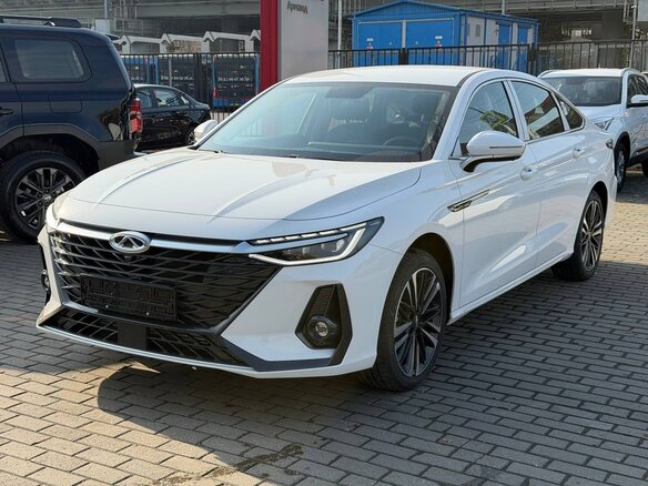 2025 Chery Arrizo 8, белый, 2499000 рублей