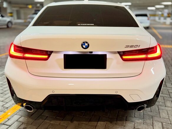 2024 BMW 3 серии 320i VII (G2x) Рестайлинг, белый, 3450000 рублей - вид 4