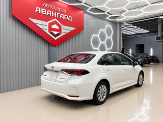 2021 Toyota Corolla XII (E210), белый, 2100000 рублей, вид 5