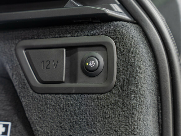 2023 BMW X7 40d I (G07) Рестайлинг, белый, 11590000 рублей - вид 29