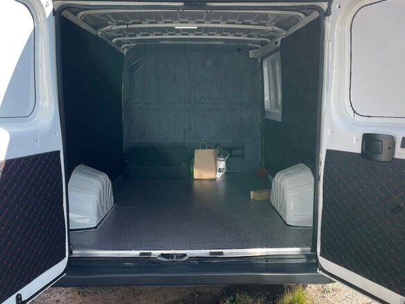 2011 Peugeot Boxer, белый, 1300000 рублей - вид 21
