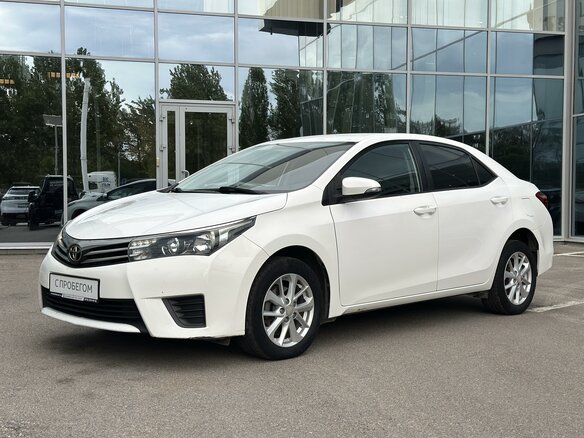 2013 Toyota Corolla XI (E160, E170, E180), белый