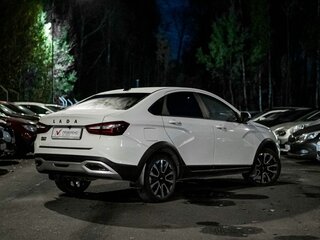 2023 Lada (ВАЗ) Vesta SW Cross I Рестайлинг (NG), белый, 1222000 рублей, вид 2