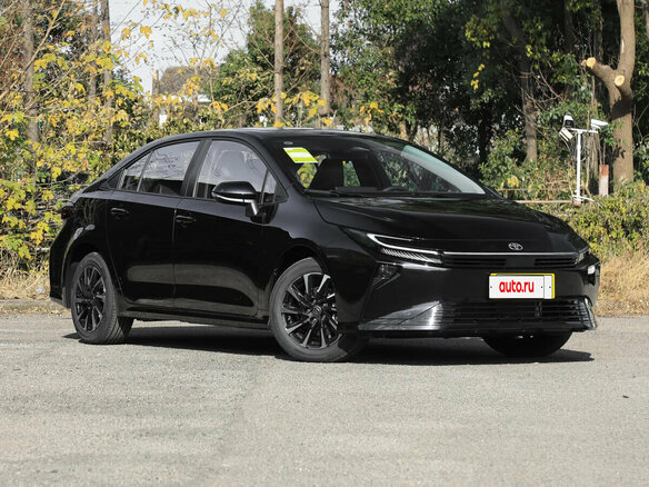 2026 Toyota Corolla XII (E210) Рестайлинг 2, чёрный, 3250000 рублей - вид 2