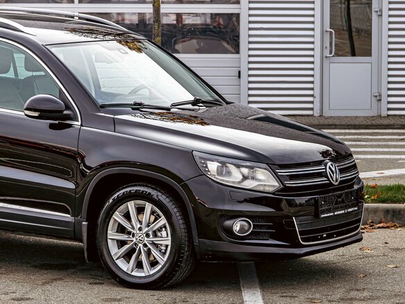2014 Volkswagen Tiguan I Рестайлинг, чёрный, 1095000 рублей - вид 7