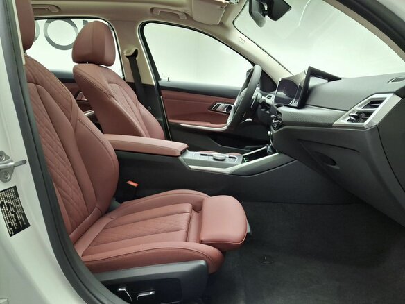 2026 BMW 3 серии Long 325Li VII (G2x) Рестайлинг 2, белый, 6500000 рублей - вид 4