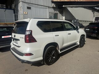 2022 Lexus GX 460 II Рестайлинг 2, белый, 8900000 рублей, вид 3