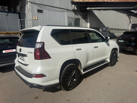 2022 Lexus GX 460 II Рестайлинг 2, белый, 9480000 рублей, вид 3