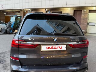 2021 BMW X7 30d I (G07), серый, 8500000 рублей, вид 3