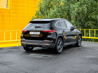 2020 Mercedes-Benz GLA 250 II (H247), чёрный, 3899000 рублей, вид 4
