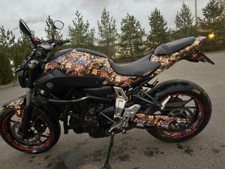 2015 Yamaha MT-07 (FZ-07), серый, 620000 рублей, вид 2