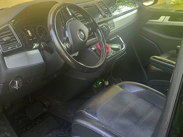 2016 Volkswagen Multivan Long T6, чёрный, 3300000 рублей - вид 4